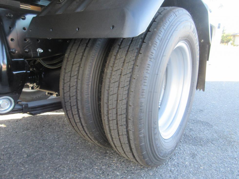 三菱 平ボデー・Wキャブ・シャーシ 小型  2RGーFBAV0 48枚目