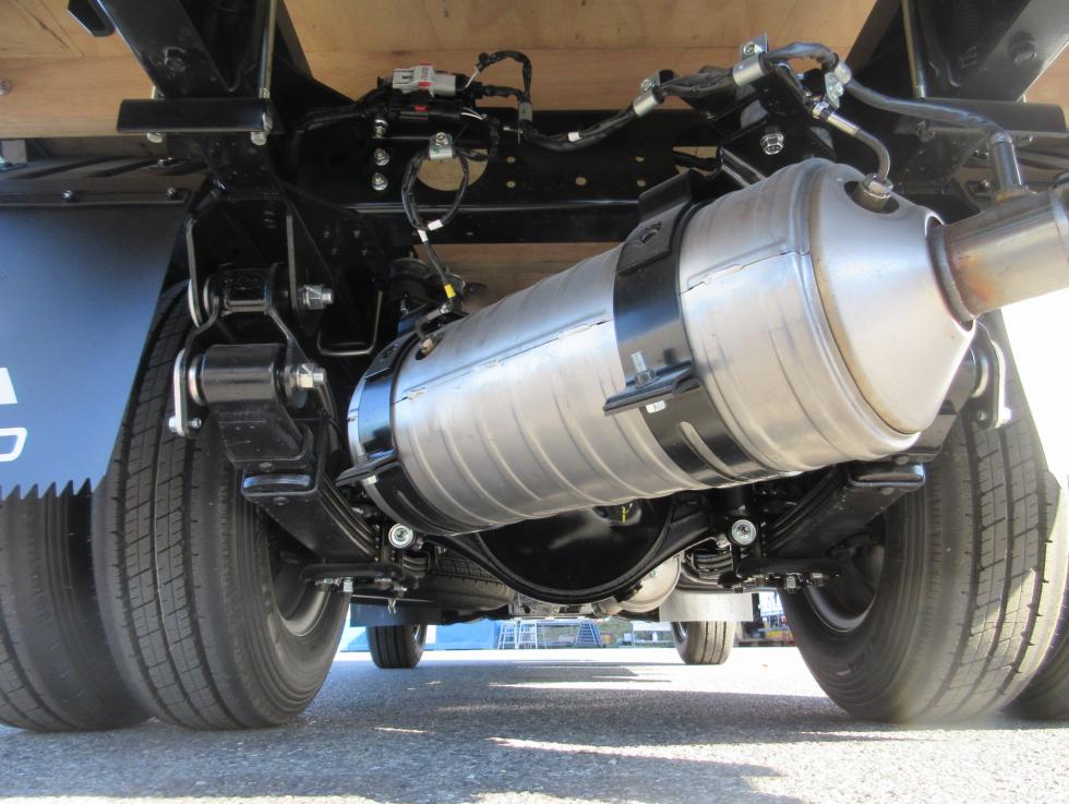 三菱 平ボデー・Wキャブ・シャーシ 小型  2RGーFBAV0 33枚目