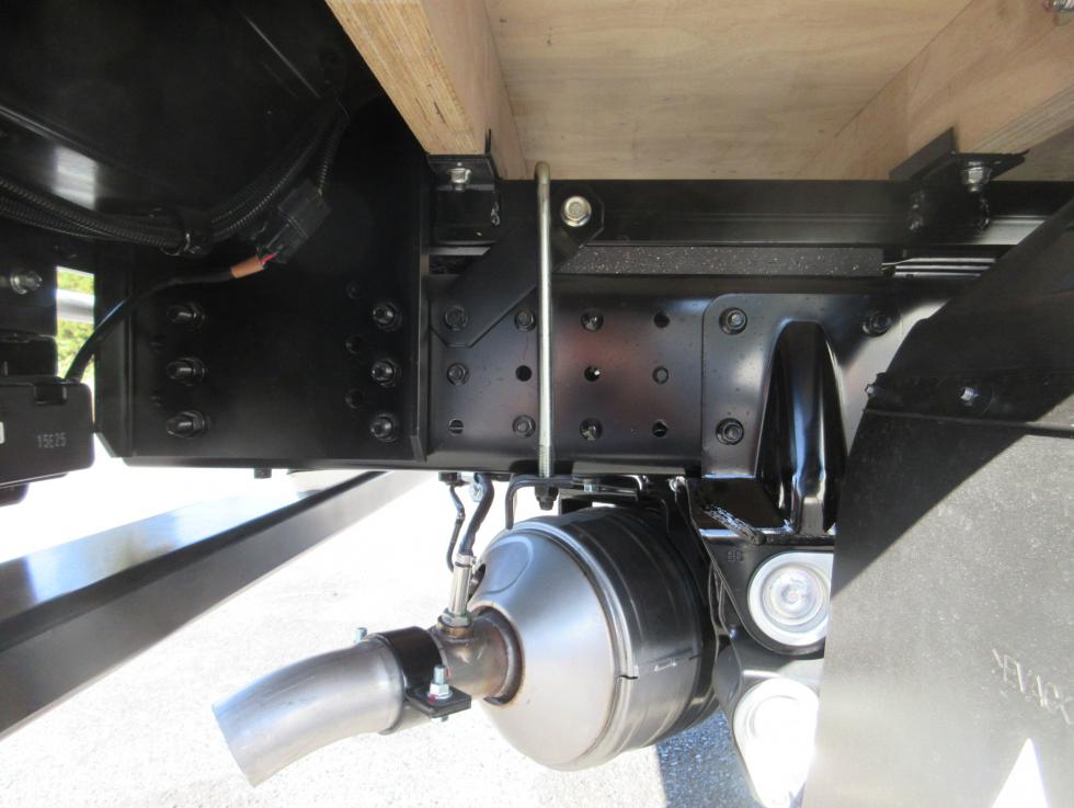 三菱 平ボデー・Wキャブ・シャーシ 小型  2RGーFBAV0 34枚目