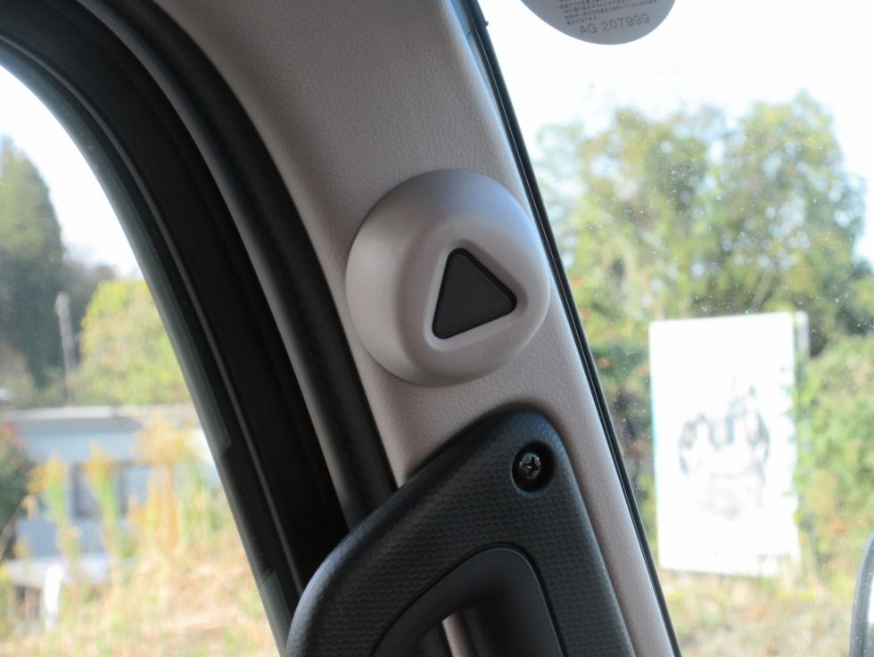 三菱 平ボデー・Wキャブ・シャーシ 小型  2RGーFBA20 16枚目