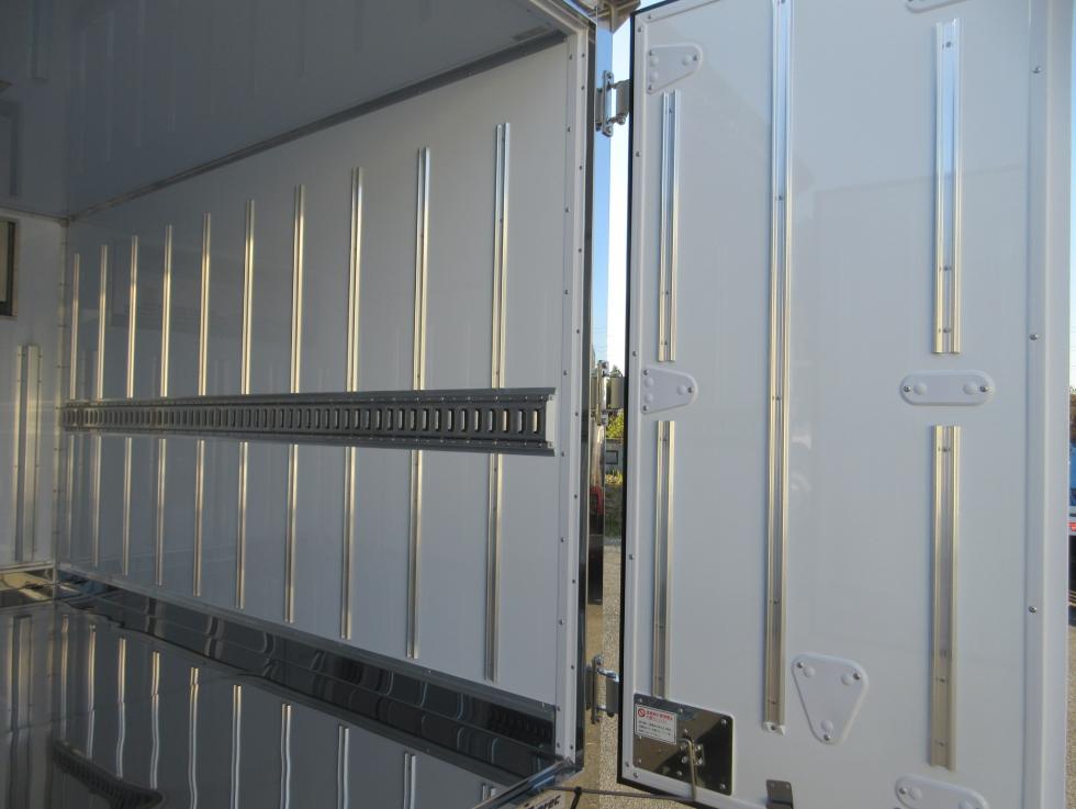 三菱 冷凍・保冷 小型  2RGーFBAV0 31枚目