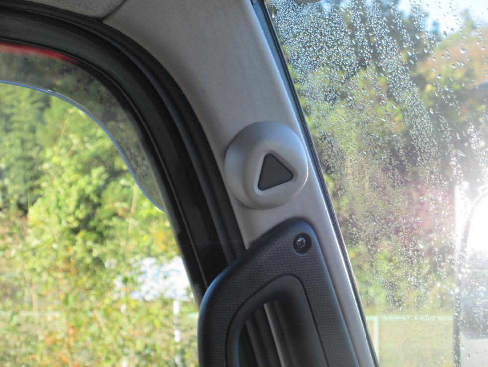 三菱 バン 小型  2PGーFEB80 16枚目