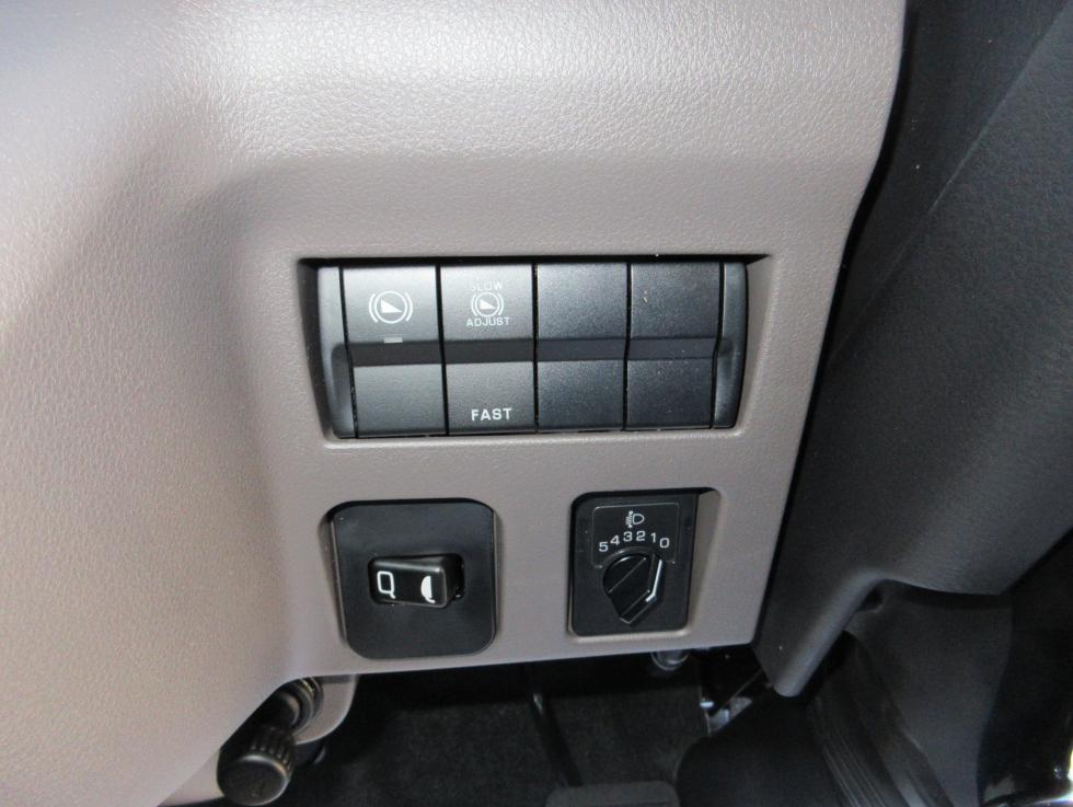 三菱 バン 小型  2PGーFEB80 14枚目