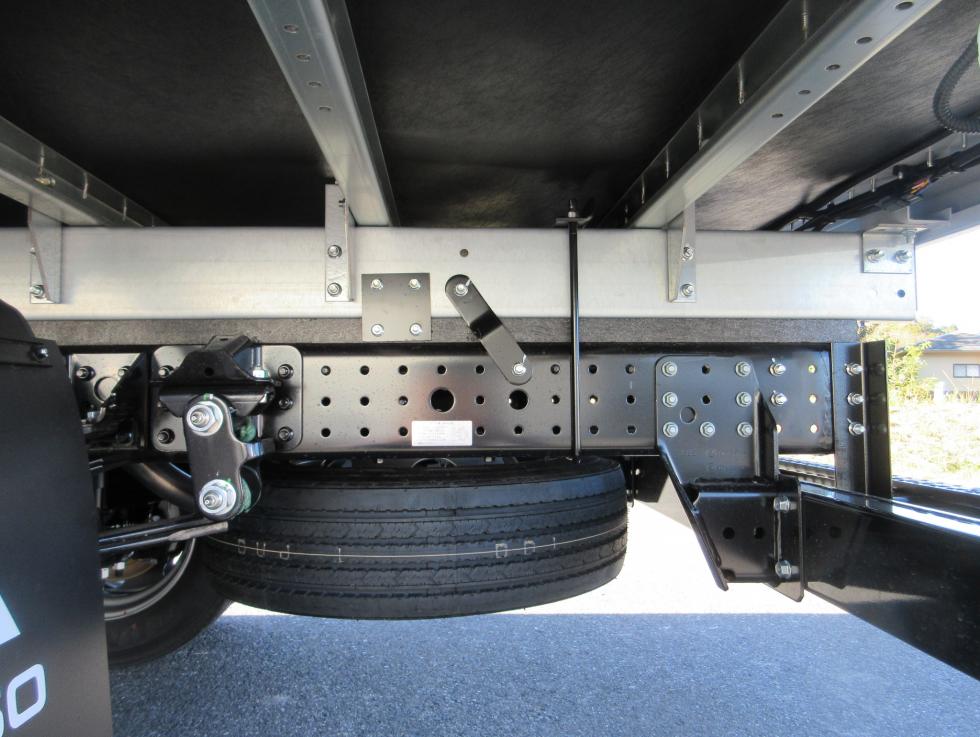 三菱 バン 小型  2PGーFEB80 40枚目