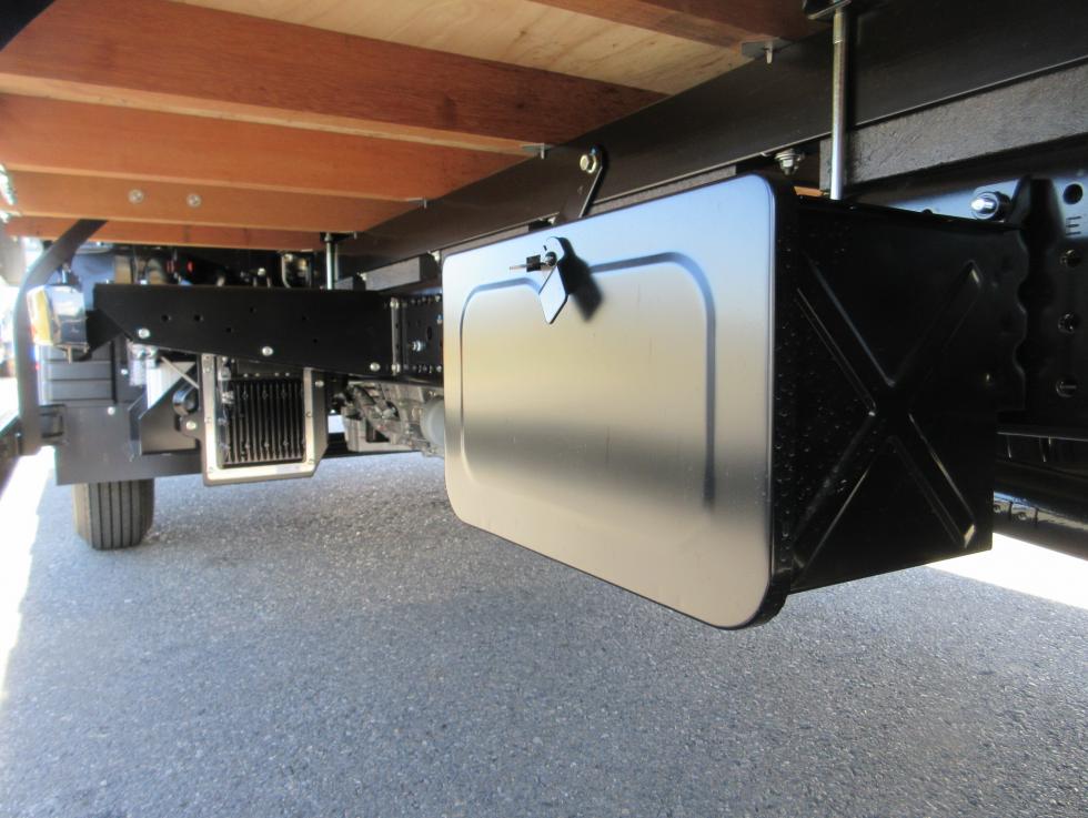 三菱 平ボデー・Wキャブ・シャーシ 小型  2PGーFEB90 39枚目