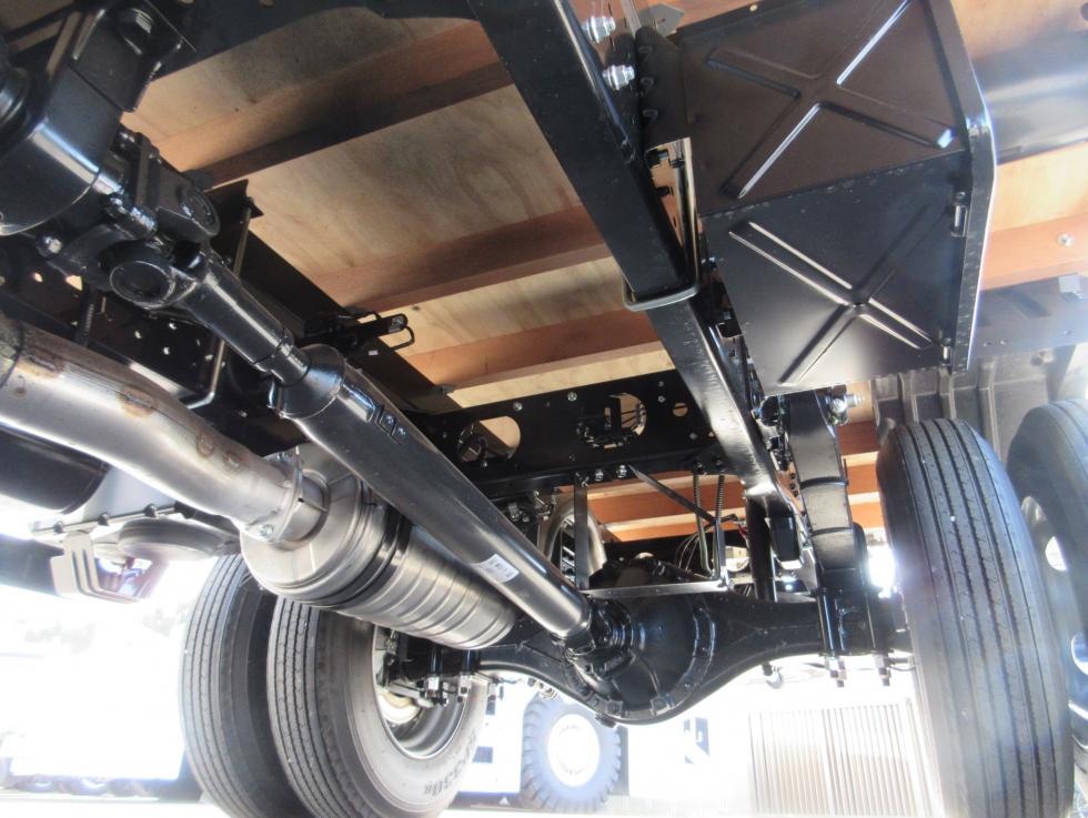 三菱 平ボデー・Wキャブ・シャーシ 小型  2PGーFEB90 40枚目