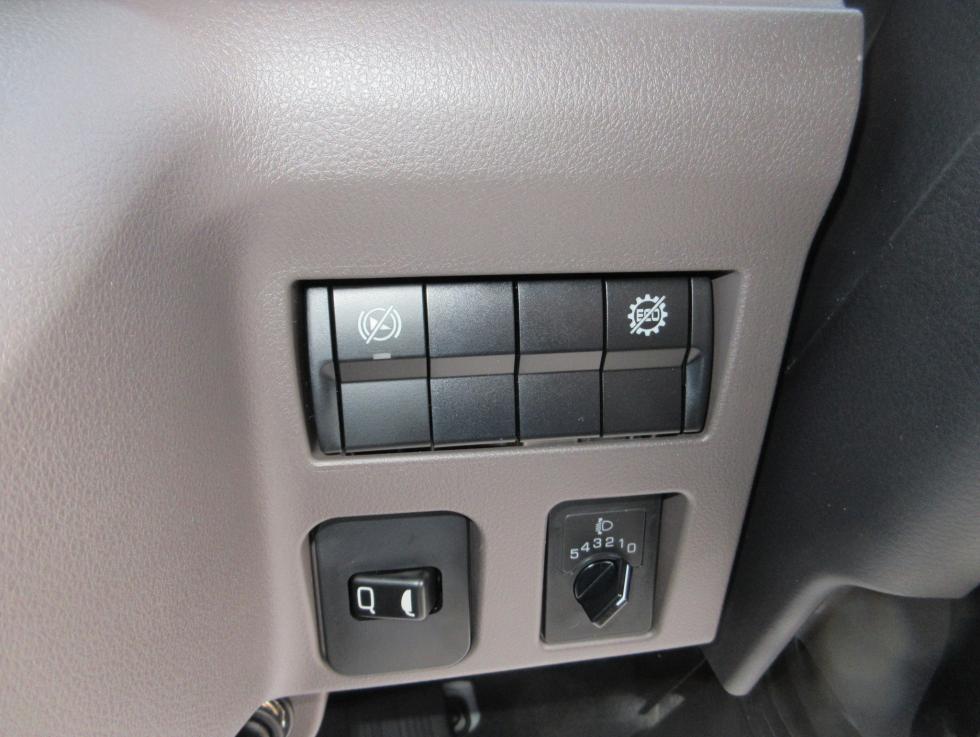 三菱 バン 小型  2RGーFEAV0 14枚目