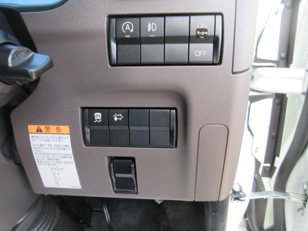 三菱 バン 小型  2RGーFEAV0 10枚目