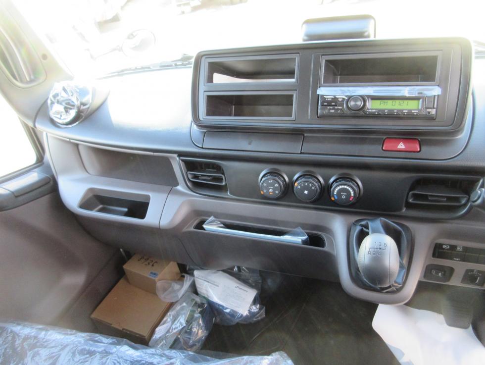 三菱 バン 小型  2RGーFEAV0 12枚目