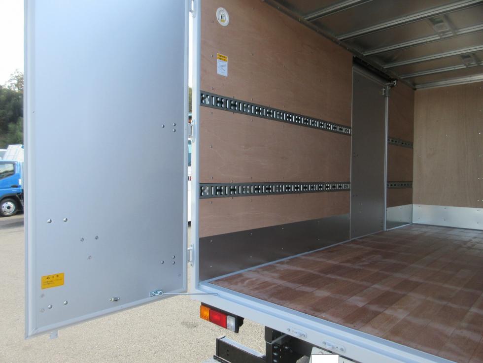 三菱 バン 小型  2RGーFEAV0 27枚目