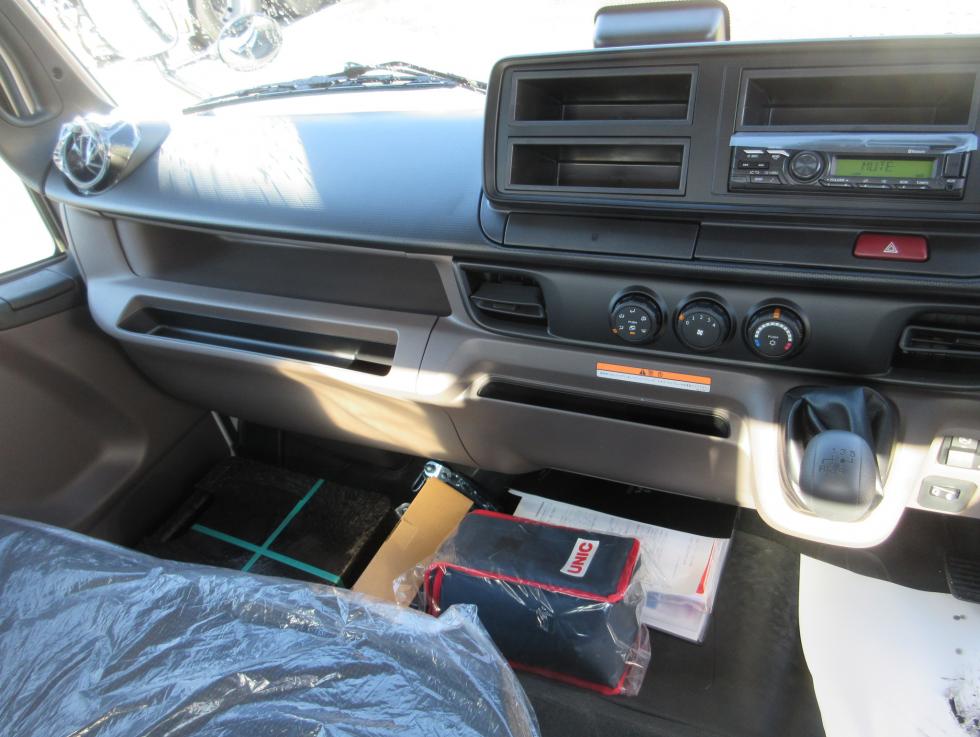 三菱 クレーン付 小型  2PGーFEB90 12枚目