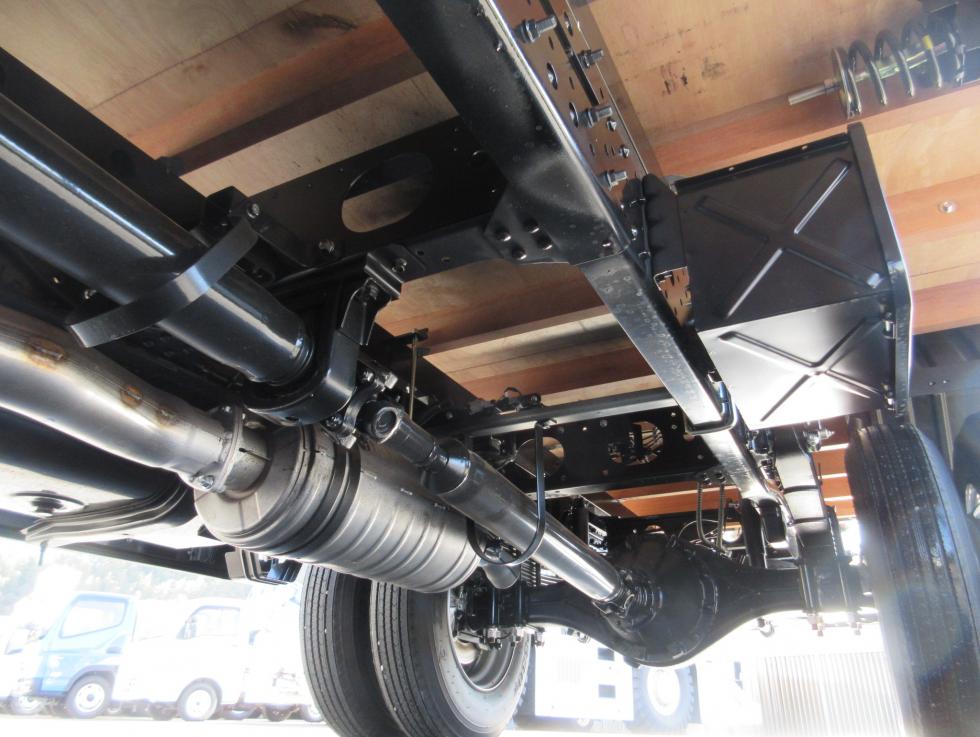 三菱 クレーン付 小型  2PGーFEB90 43枚目