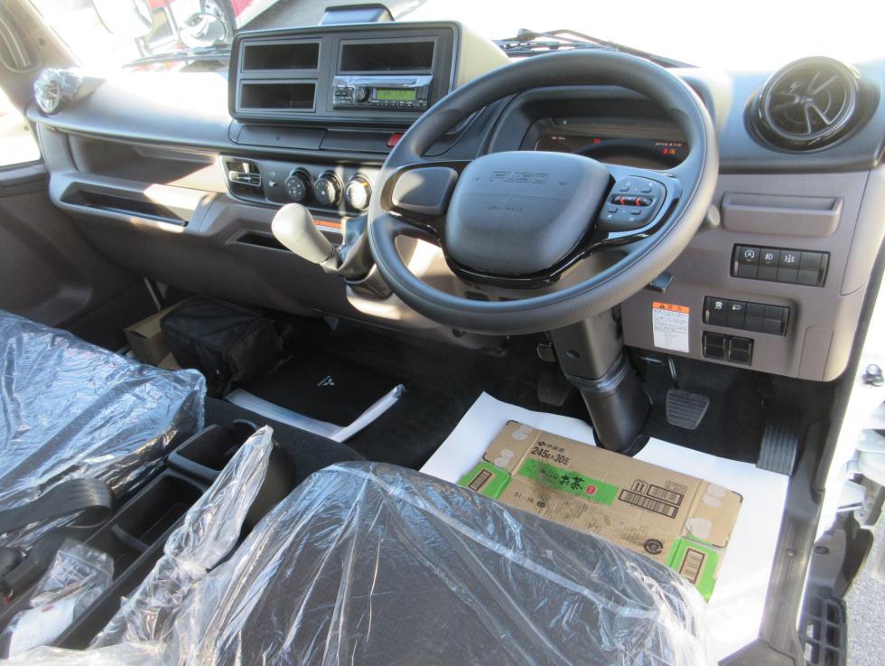 三菱 クレーン付 小型  2PGーFEB90 9枚目