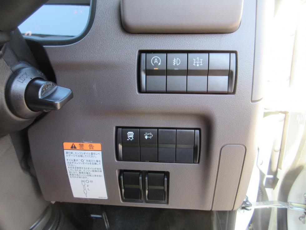 三菱 クレーン付 小型  2PGーFEB90 10枚目