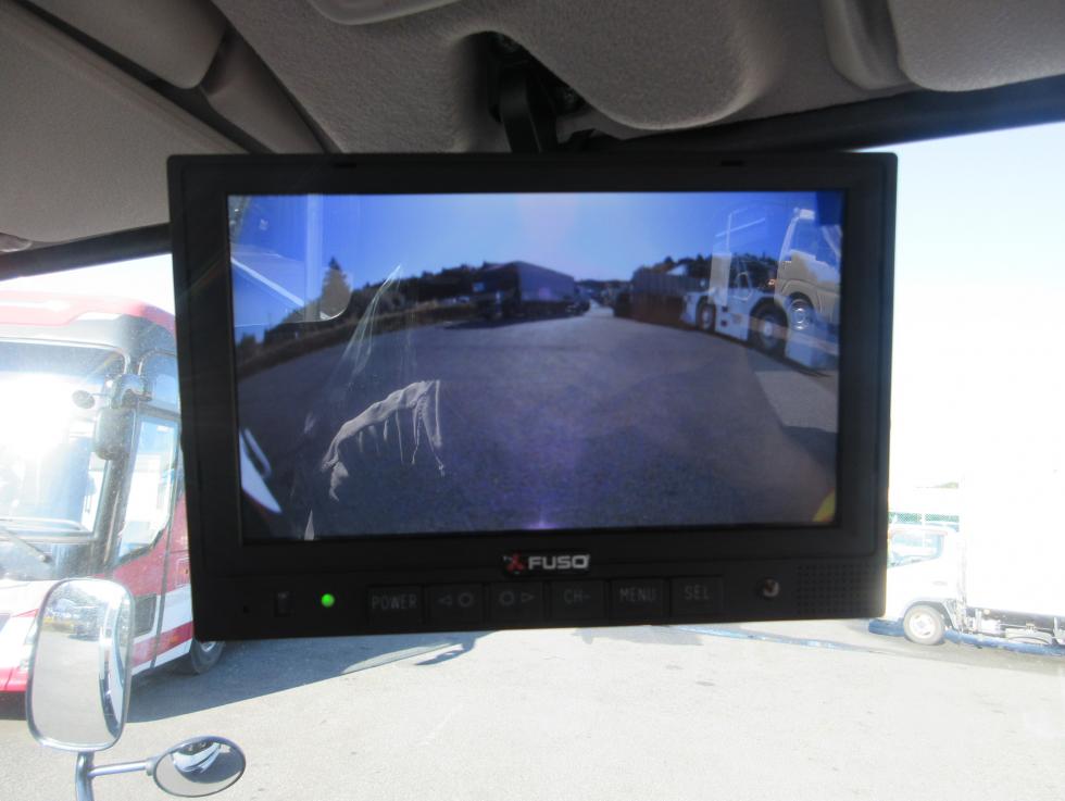 三菱 クレーン付 小型  2PGーFEB90 15枚目