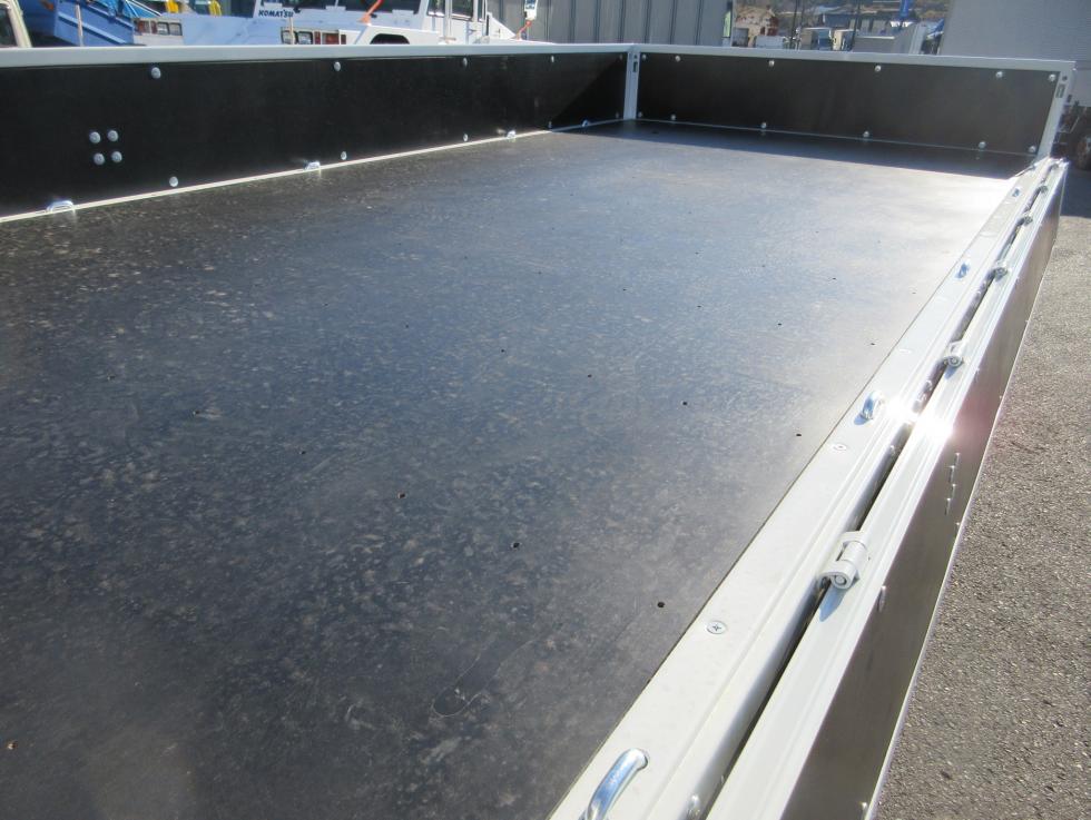 三菱 クレーン付 小型  2PGーFEB90 27枚目