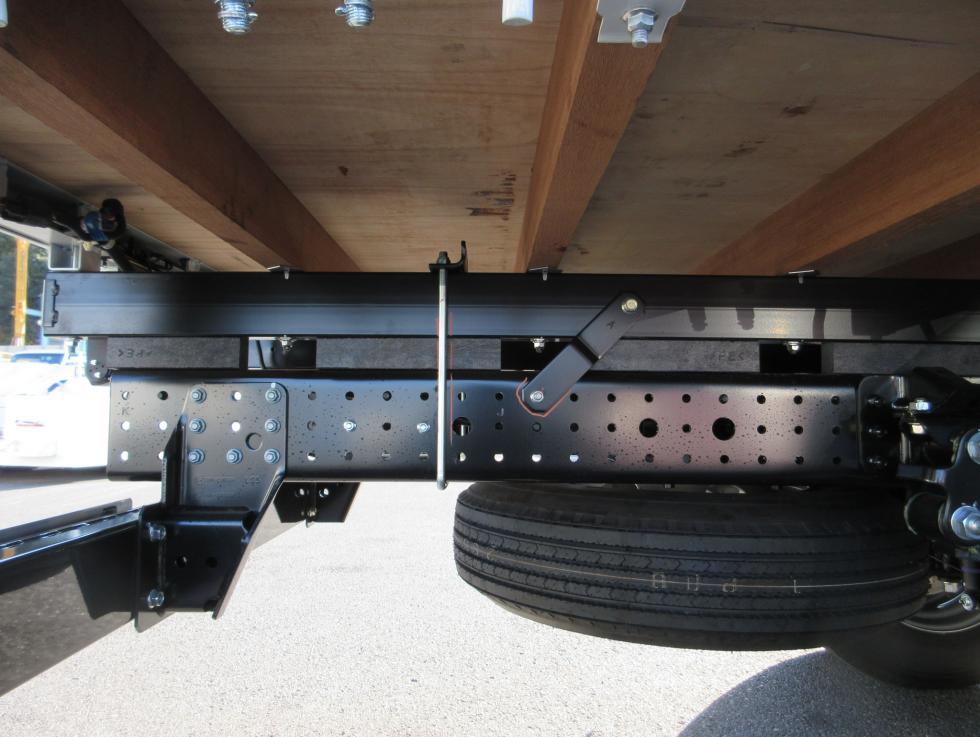 三菱 クレーン付 小型  2PGーFEB90 38枚目