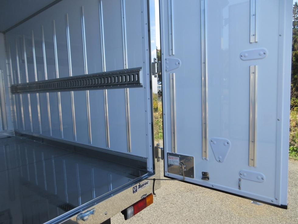 三菱 冷凍・保冷 小型  2RGーFBAV0 30枚目