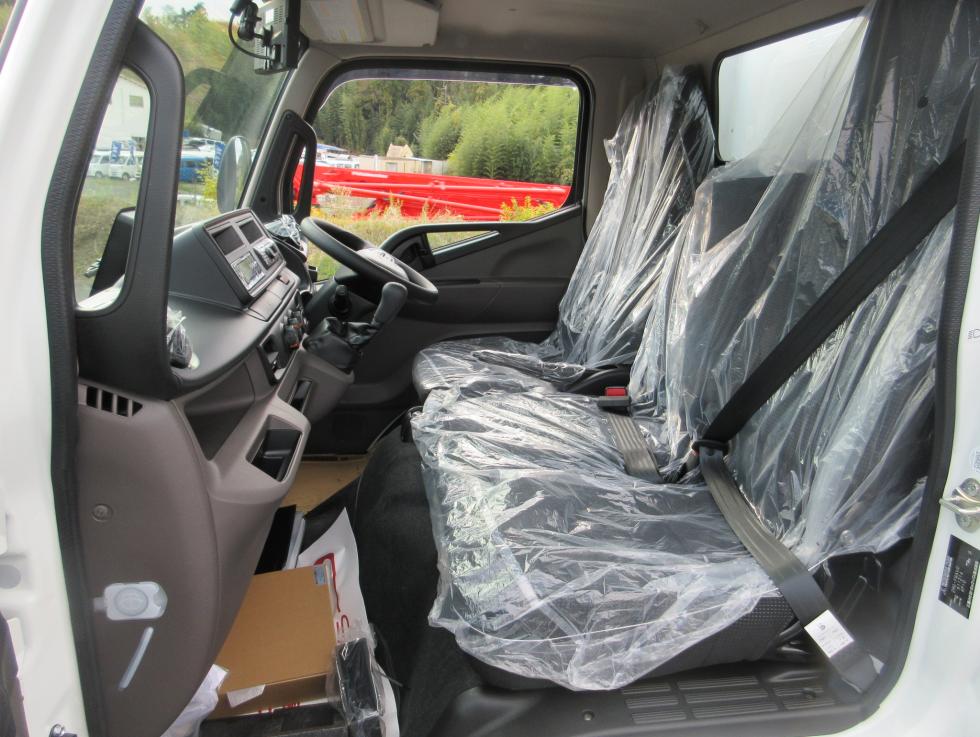 三菱 冷凍・保冷 小型  2RGーFBAV0 19枚目