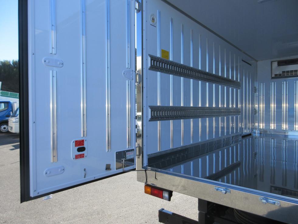 三菱 冷凍・保冷 小型  2RGーFEB50 31枚目