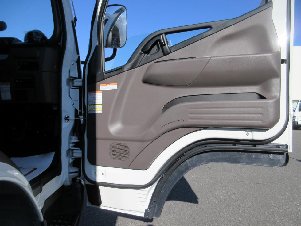 三菱 冷凍・保冷 小型  2RGーFEB50 8枚目