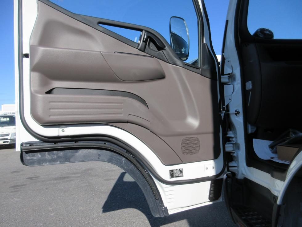 三菱 冷凍・保冷 小型  2RGーFEB50 22枚目