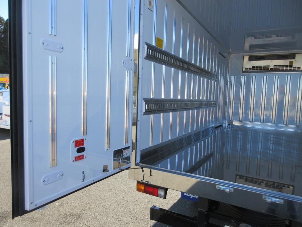 三菱 冷凍・保冷 小型  2RGーFEB50 31枚目