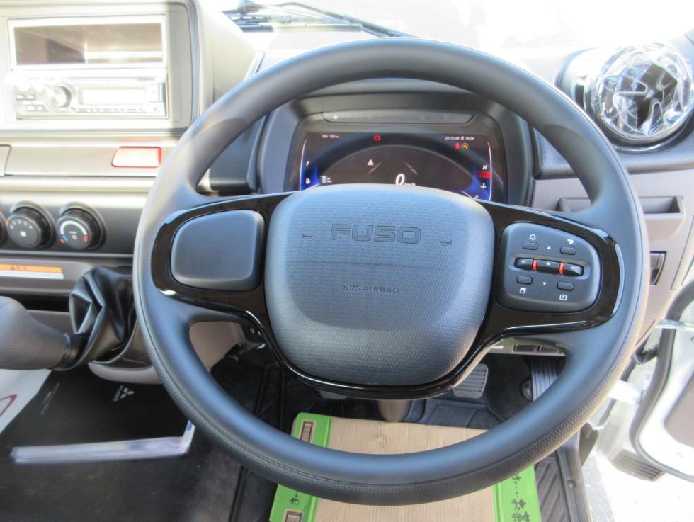 三菱 平ボデー・Wキャブ・シャーシ 小型  2PGーFEB90 11枚目