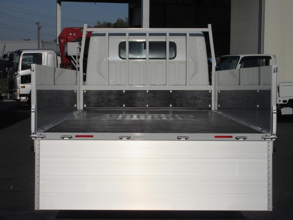 三菱 平ボデー・Wキャブ・シャーシ 小型  2PGーFEB90 22枚目