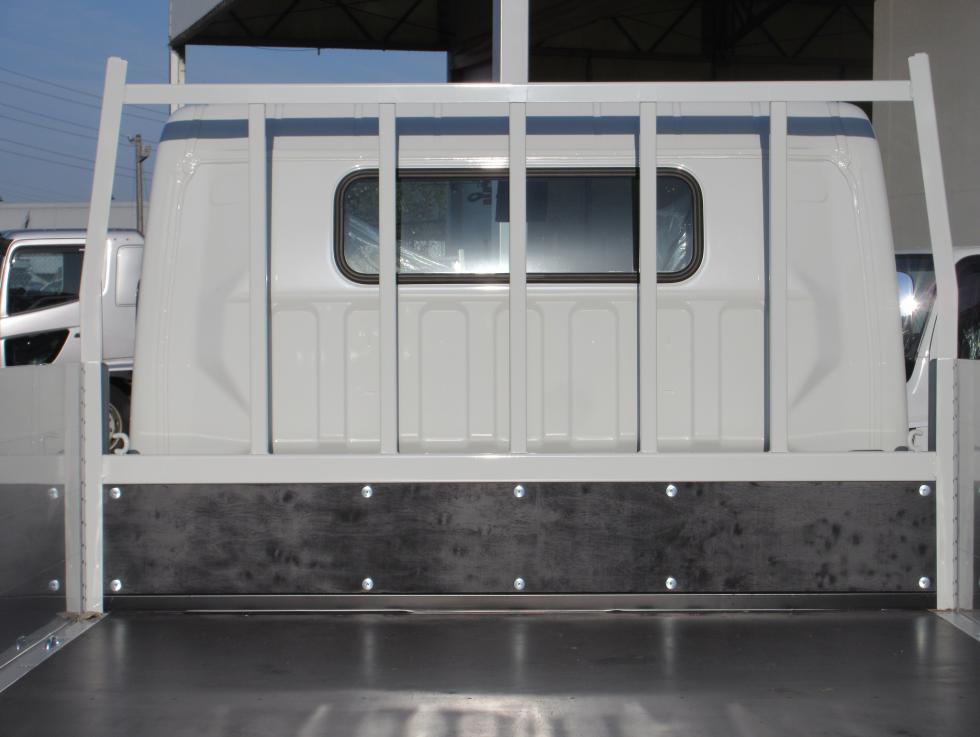 三菱 平ボデー・Wキャブ・シャーシ 小型  2PGーFEB90 24枚目