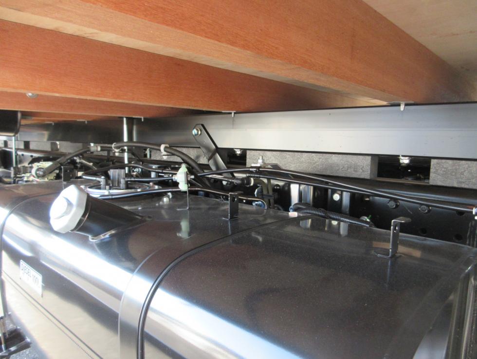 三菱 平ボデー・Wキャブ・シャーシ 小型  2PGーFEB90 35枚目