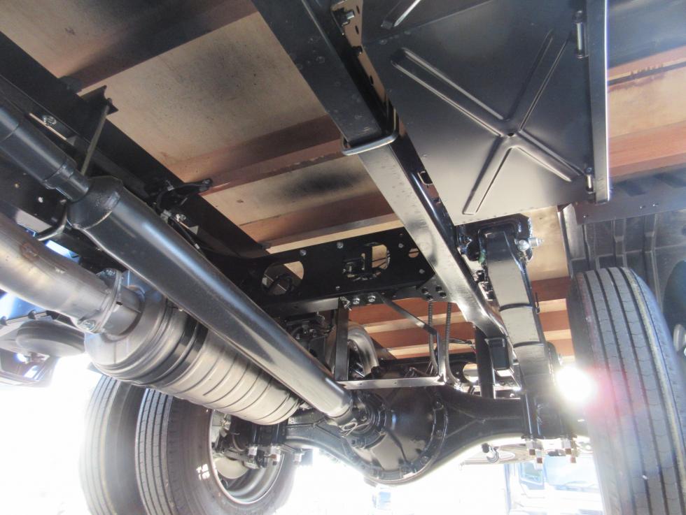 三菱 平ボデー・Wキャブ・シャーシ 小型  2PGーFEB90 42枚目