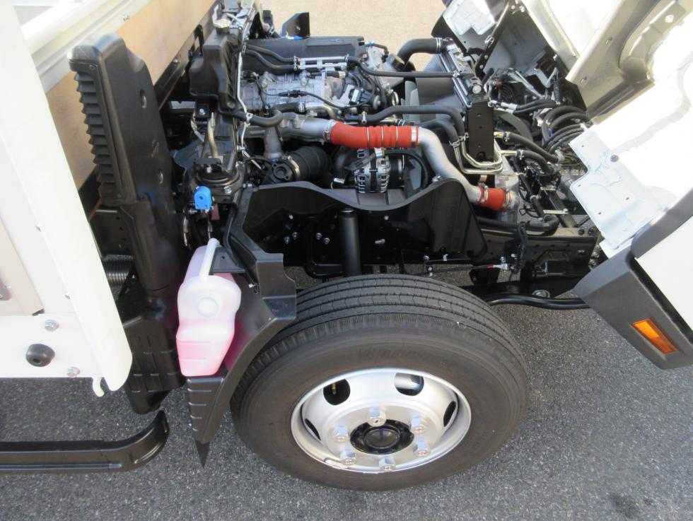 三菱 平ボデー・Wキャブ・シャーシ 小型  2PGーFEB90 48枚目