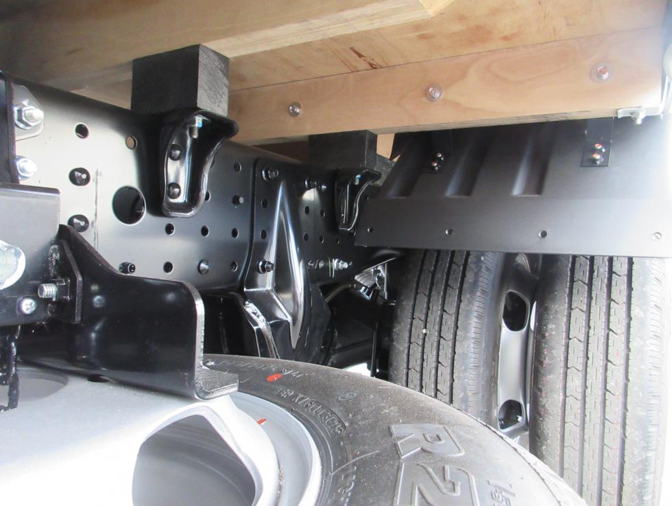 三菱 平ボデー・Wキャブ・シャーシ 小型  2RGーFBA20 41枚目