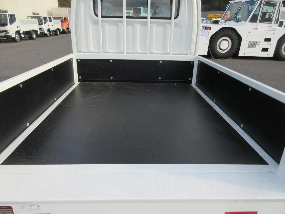 三菱 平ボデー・Wキャブ・シャーシ 小型  2RGーFBA20 32枚目