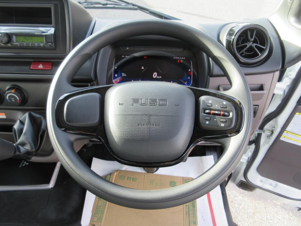 三菱 平ボデー・Wキャブ・シャーシ 小型  2PGーFEB90 11枚目