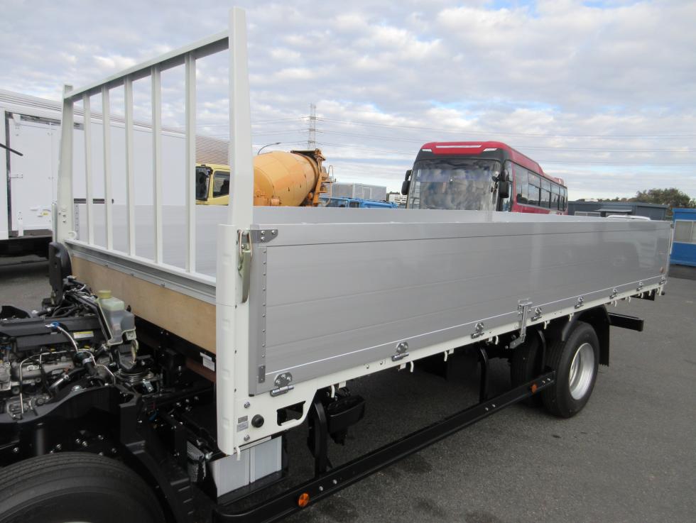 三菱 平ボデー・Wキャブ・シャーシ 小型  2PGーFEB90 43枚目