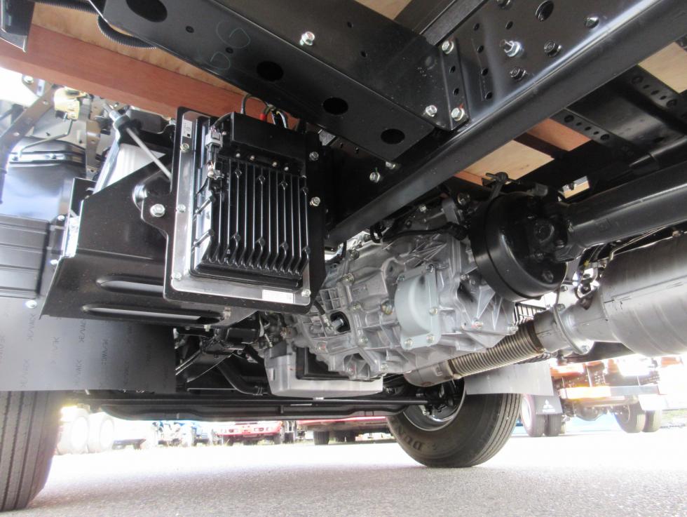 三菱 平ボデー・Wキャブ・シャーシ 小型  2PGーFEB90 41枚目