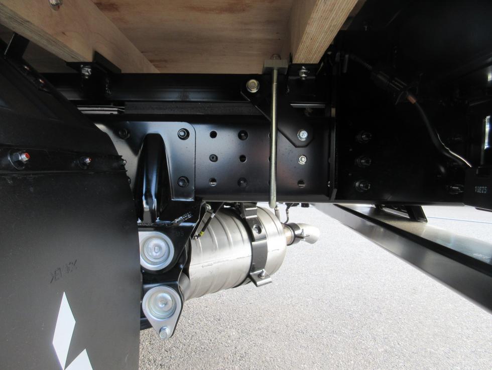 三菱 平ボデー・Wキャブ・シャーシ 小型  2RGーFBAV0 39枚目