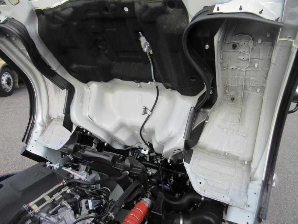 三菱 平ボデー・Wキャブ・シャーシ 小型  2RGーFBAV0 48枚目