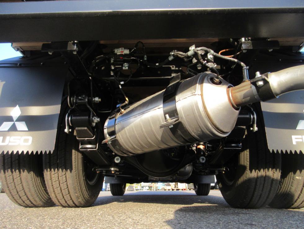 三菱 平ボデー・Wキャブ・シャーシ 小型  2RGーFBAV0 34枚目