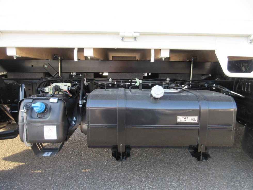 三菱 平ボデー・Wキャブ・シャーシ 小型  2RGーFBAV0 36枚目