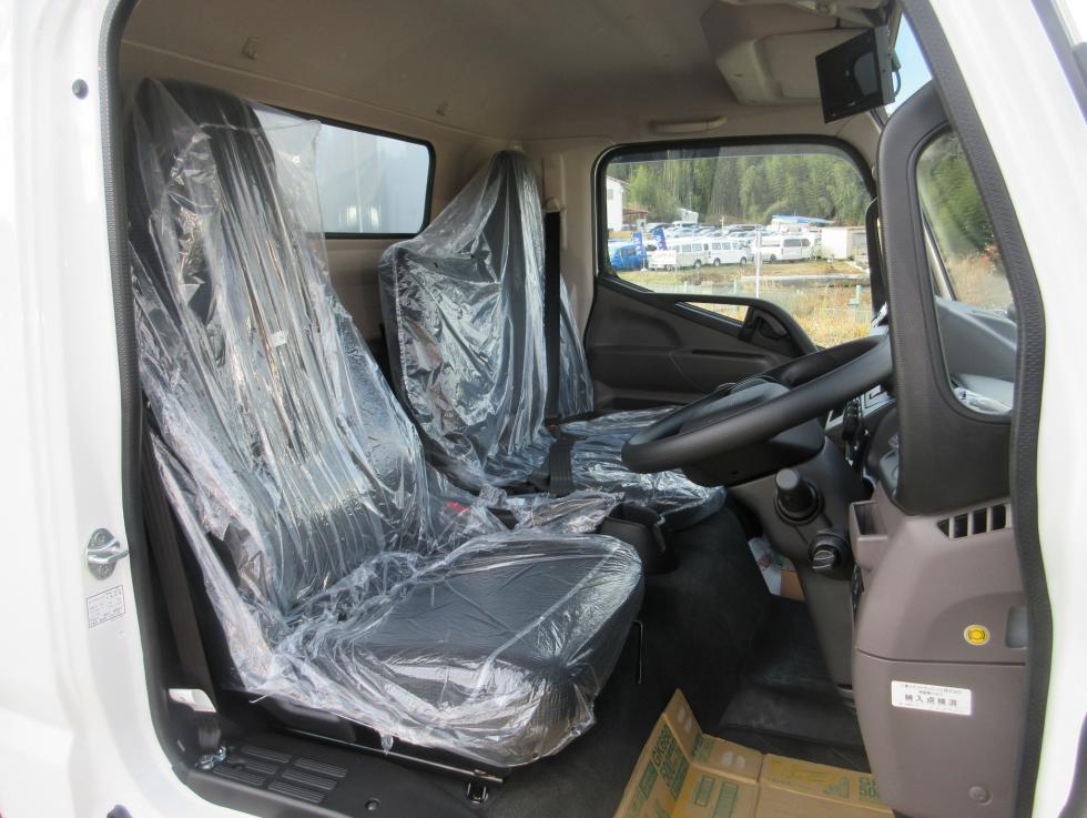 三菱 ウィング 小型  2PGーFEB80 7枚目