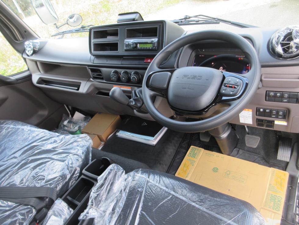 三菱 ウィング 小型  2PGーFEB80 9枚目