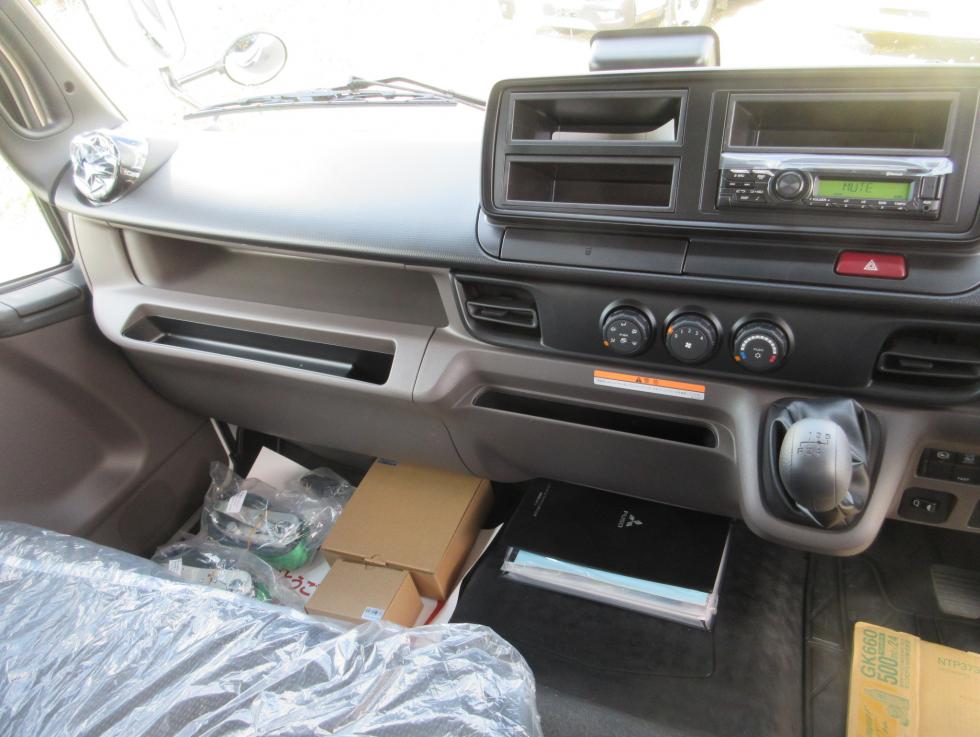 三菱 ウィング 小型  2PGーFEB80 12枚目