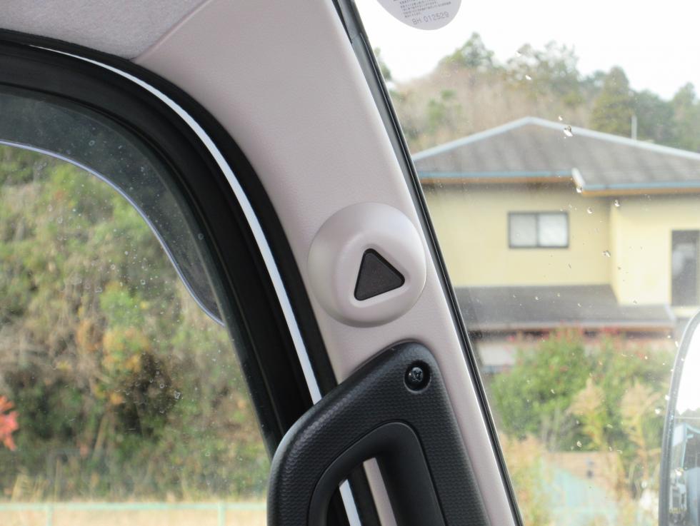 三菱 ウィング 小型  2PGーFEB80 16枚目