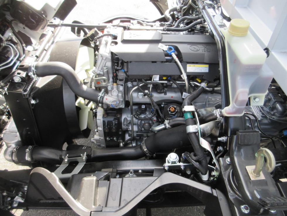 三菱 ウィング 小型  2PGーFEB80 47枚目