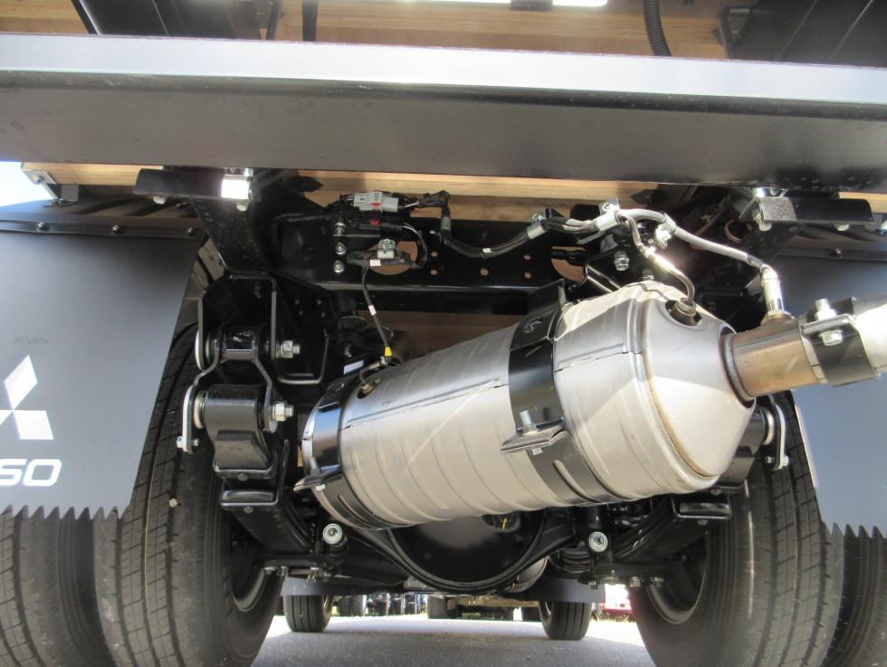 三菱 平ボデー・Wキャブ・シャーシ 小型  2RGーFBAV0 34枚目