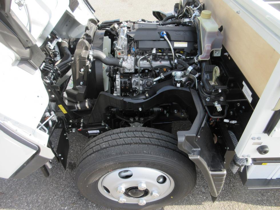 三菱 平ボデー・Wキャブ・シャーシ 小型  2RGーFBAV0 46枚目