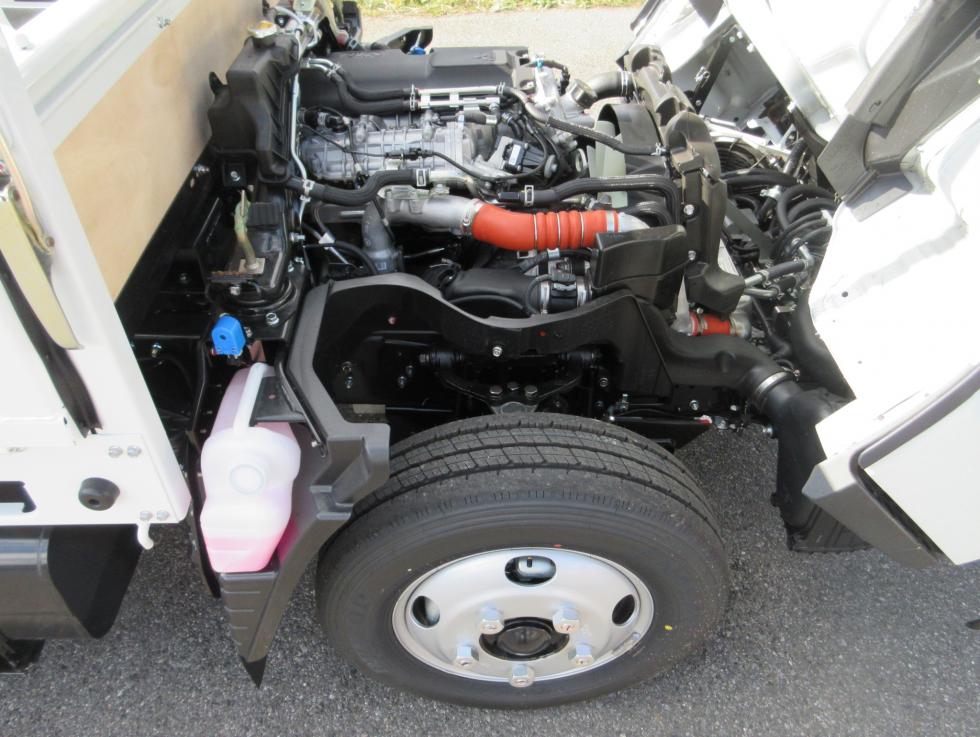 三菱 平ボデー・Wキャブ・シャーシ 小型  2RGーFBAV0 48枚目